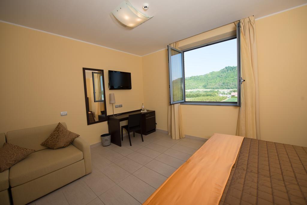 Hotel Letizia Borello Экстерьер фото