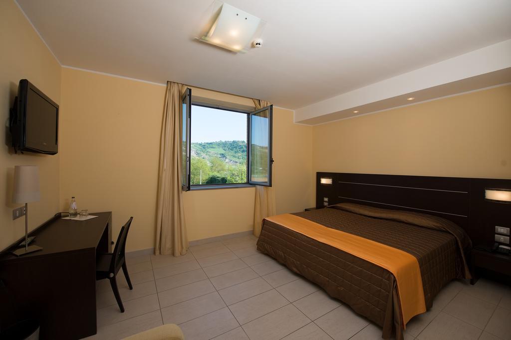 Hotel Letizia Borello Экстерьер фото