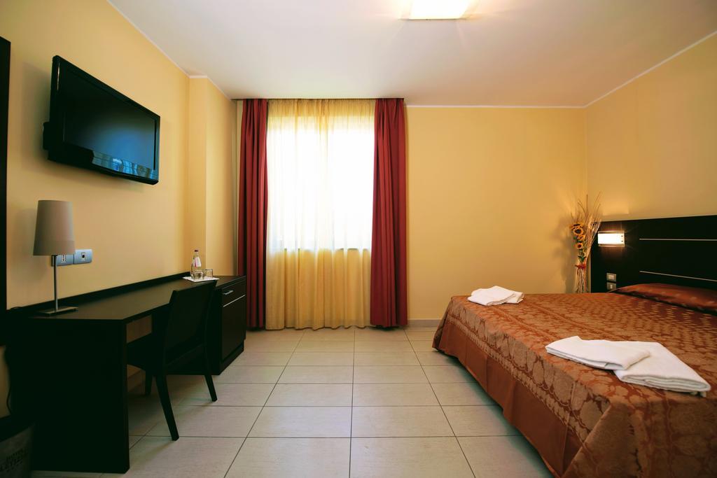 Hotel Letizia Borello Экстерьер фото