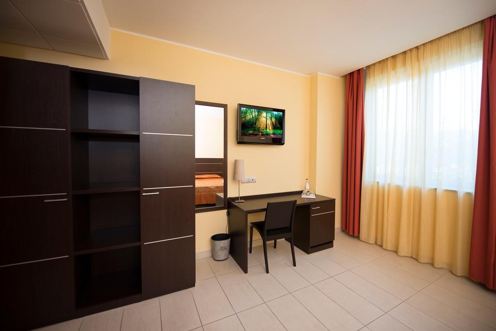 Hotel Letizia Borello Экстерьер фото
