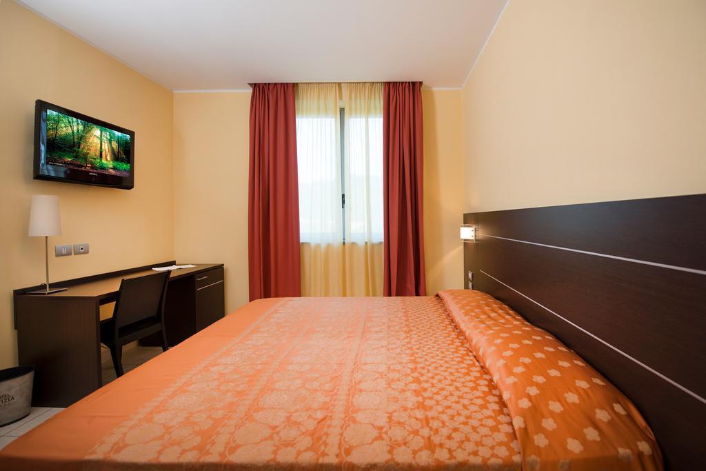 Hotel Letizia Borello Экстерьер фото